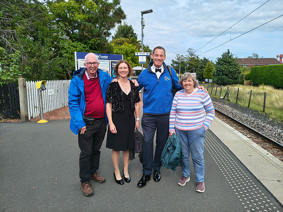 Derek, Fiona, Keith and Ann at NB Railway Station, going to Edinburgh Tattoo
