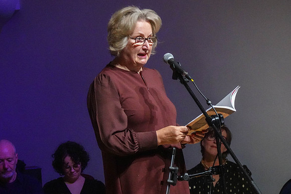 Fiona Pearson