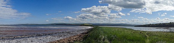 Tyne Sands and Sandy Hirst, Tyninghame