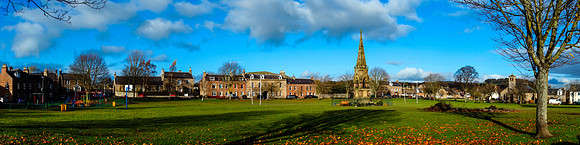 Denholm Green and Leyden Monument